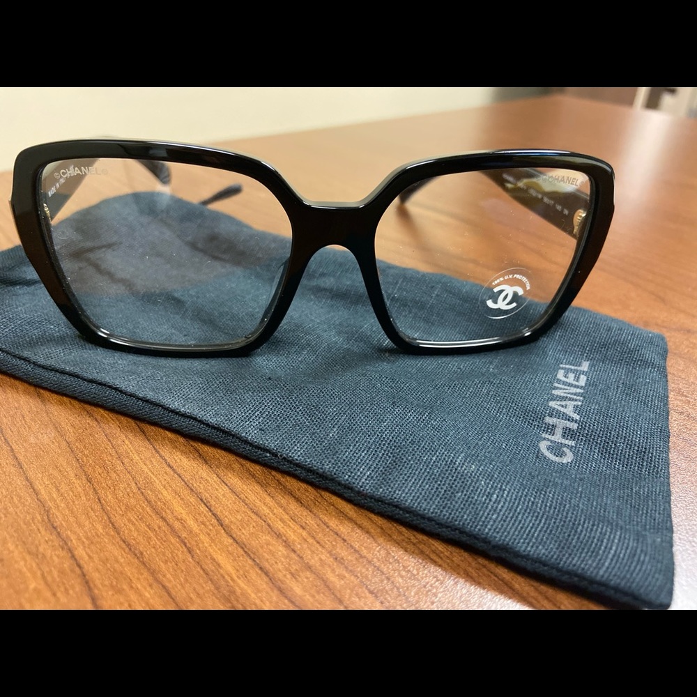 CHANEL AUTHENTIC SUNGLASSES